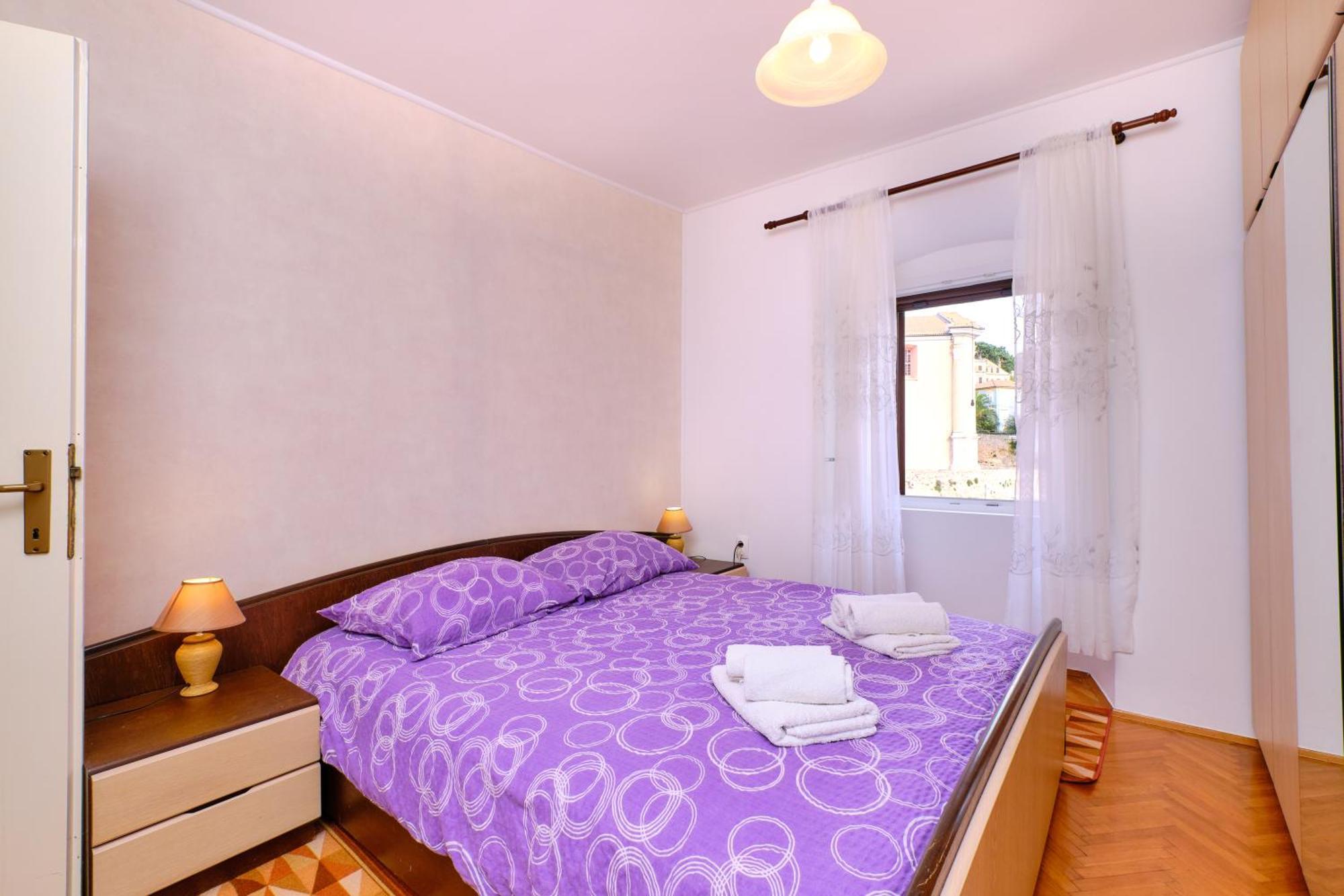 Apartments Antonella Veli Lošinj Exteriör bild